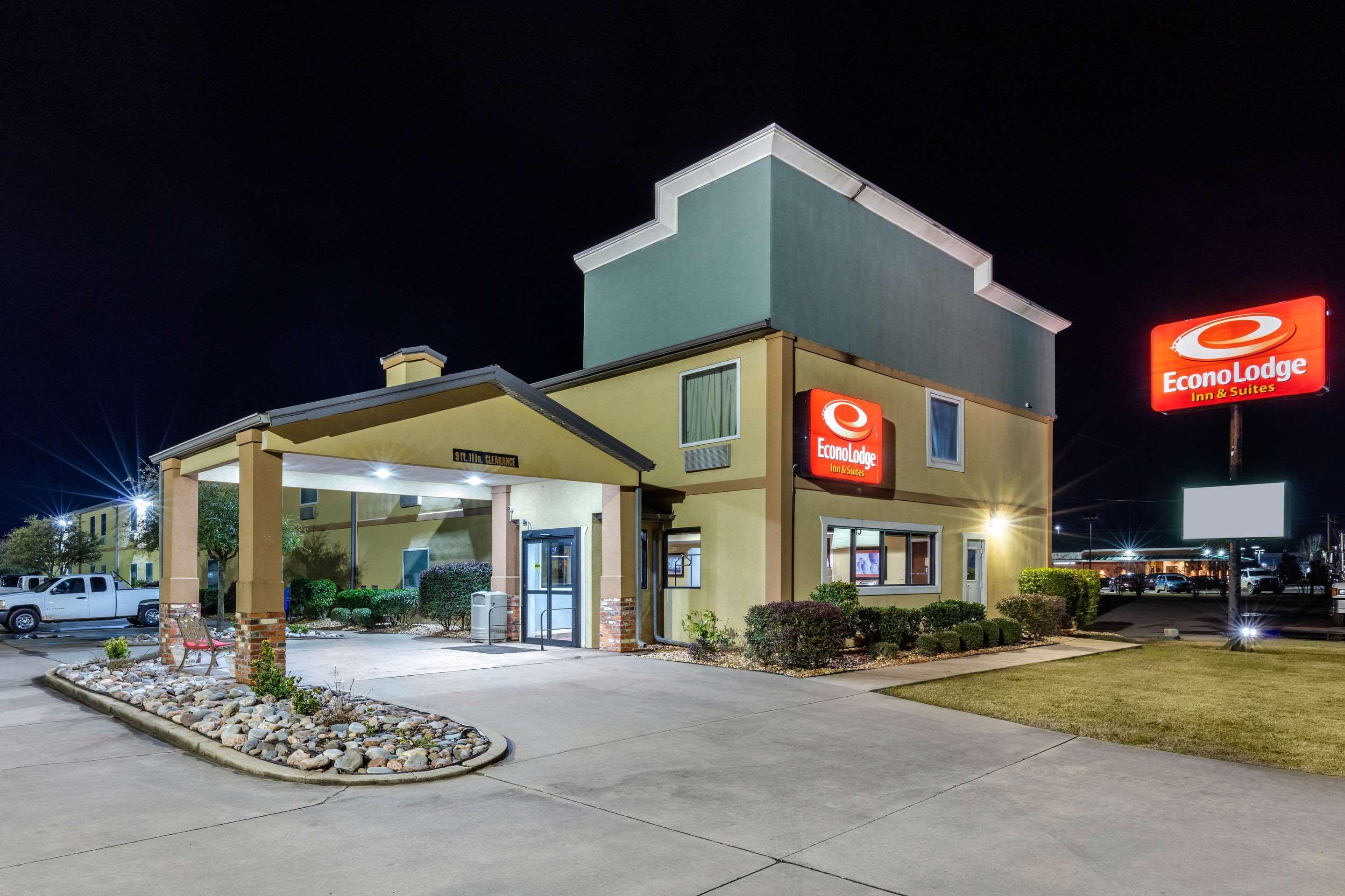 Quality Inn & Suites Demopolis Exterior photo